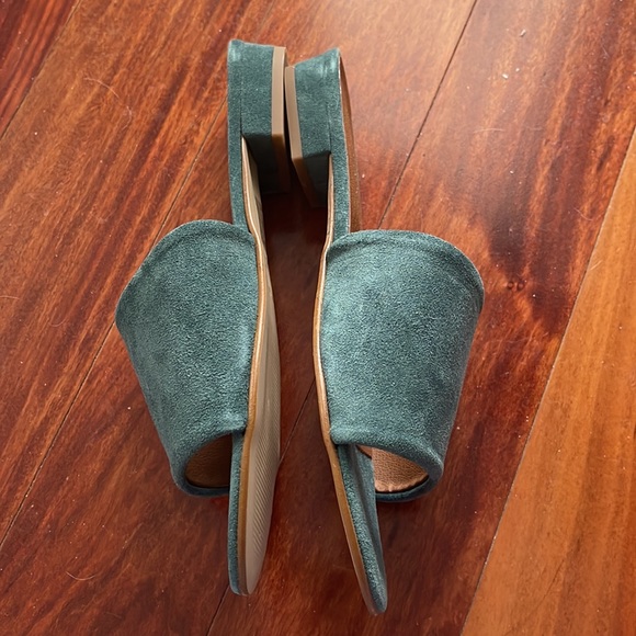 L’intervalle Green Suede ‘Katana’ Mules Sandals Size 40 $118 - Picture 5 of 7